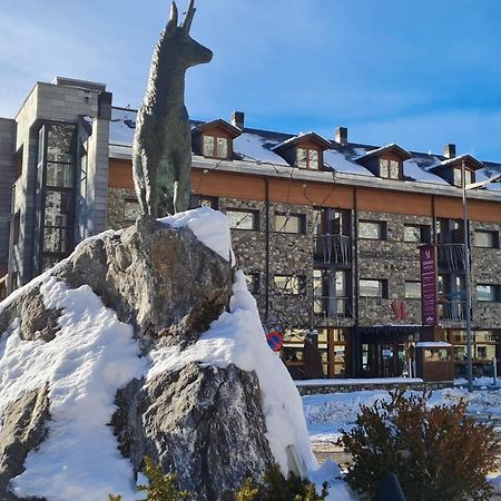 Sommos Hotel Aneto Benasque Eksteriør bilde