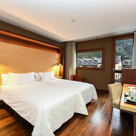 Sommos Hotel Aneto Benasque Eksteriør bilde