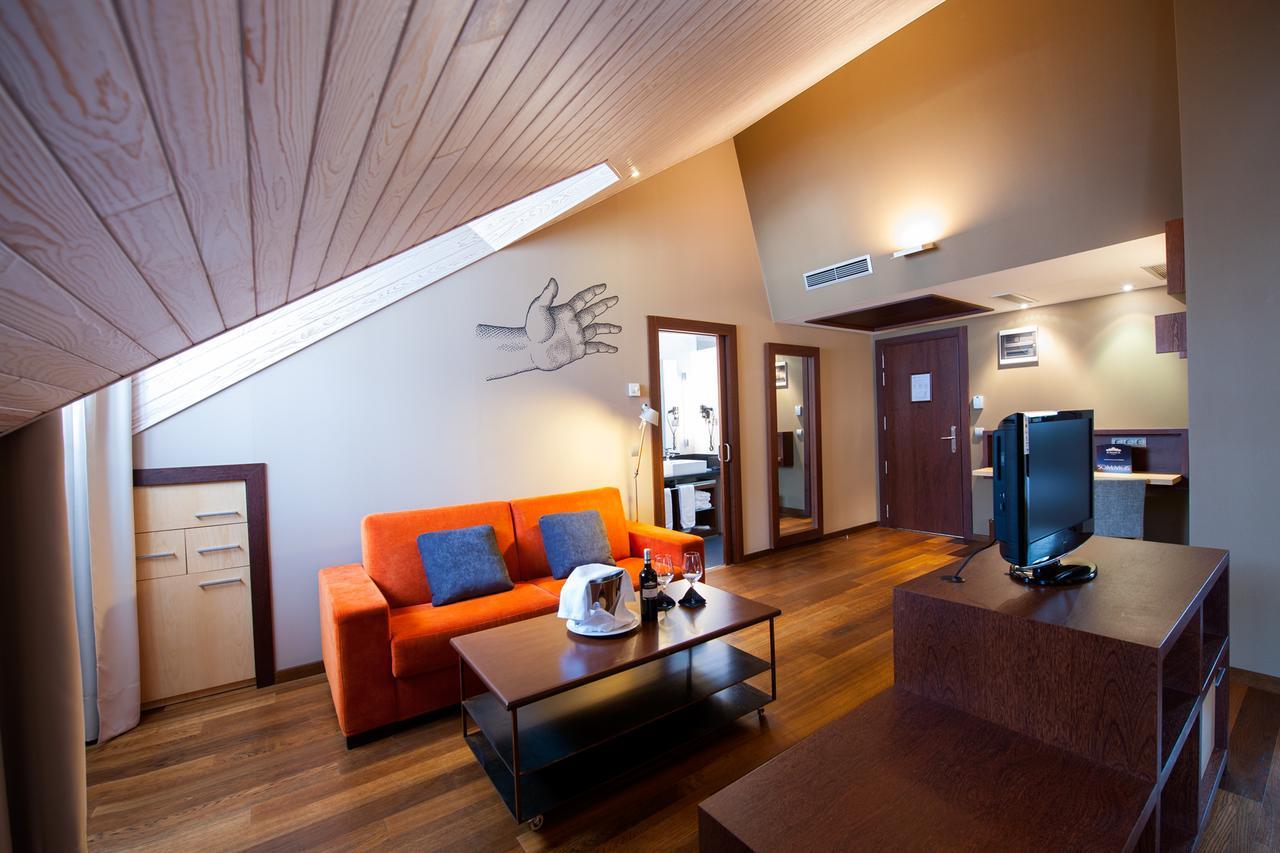 Sommos Hotel Aneto Benasque Eksteriør bilde
